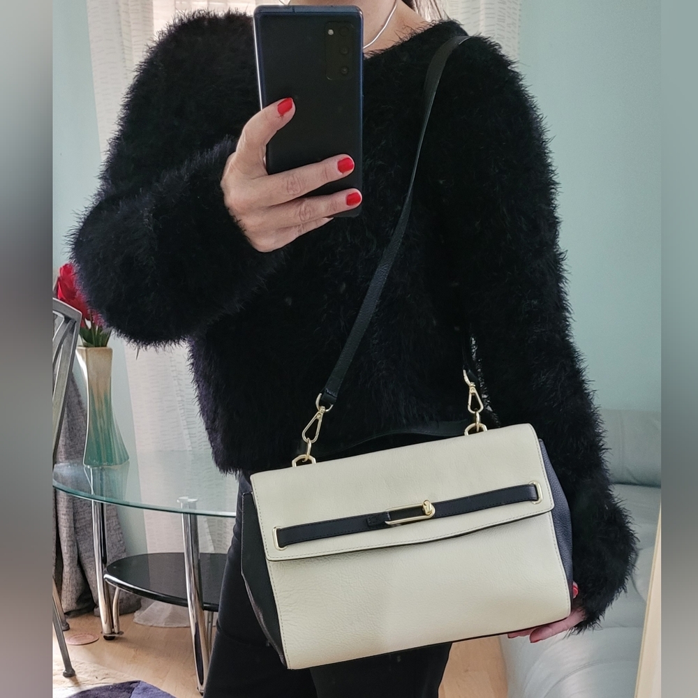 Talbots Elegant Black and White Leather Crossbody/Handbag ❤️ - Picture 8 of 8